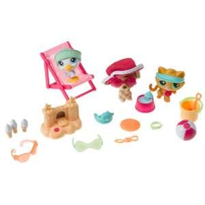  Littlest Pet Shop Seaside Celebration Playset: Toys 