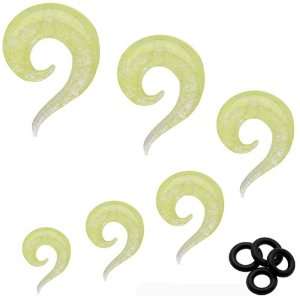  Bijoux , oreille clous en spirale en vert; 4mm Toys 