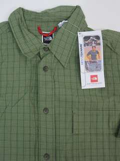 The North Face S/S Button Front Zeller Shirt sz Large L Mens Plaid 