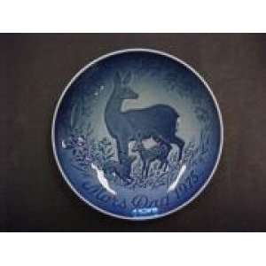  Bing & Grondahl Mothers Day Plate Doe and Fawns 1975 