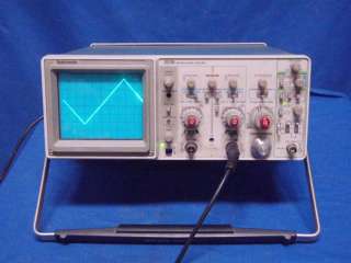 TEKTRONIX 2235 100 MHz OSCILLOSCOPE  