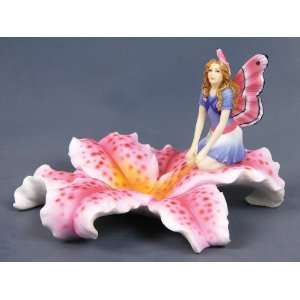  Figurine Fairy Kneeling Jewelry Dish In the enchanted 