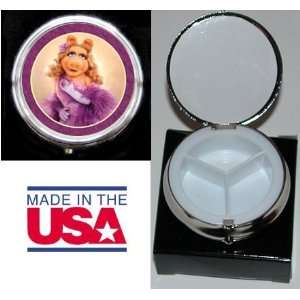  Miss Piggy Pill Box with Pouch and Gift Box Everything 