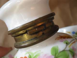 19 c. ANTIQUE FRENCH PORCELAIN Inkwell Ink pot  
