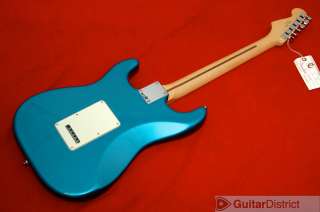   Stratocaster Strat, Maple Fingerboard, Lake Placid Blue  