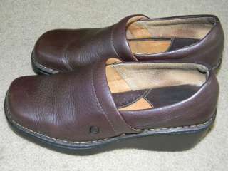 BORN LADIES BROWN SLIP ON LEATHER UPPER SHOES SIZE 8.5/40  