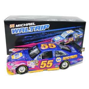    Michael Waltrip Diecast Susan G Komen 1/24 2009: Toys & Games