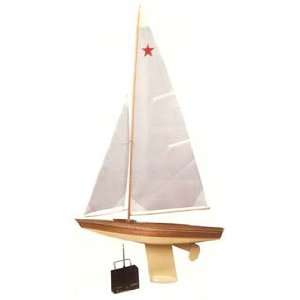  Dumas 30 Star Class Boat Kit: Toys & Games