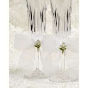 Calla Lily Bouquet Wedding Toasting Glasses:  Kitchen 