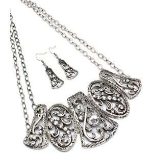 Gorgeous Silvertone Crystal Stud Etched Style Maze Necklace/earring 