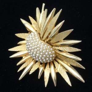 Spiked Petal Flower Pin Vintage Hattie Carnegie Dimensional Brooch 