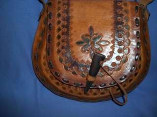 Vintage Brown Tooled Leather Wood Peg Shoulderbag Purse  