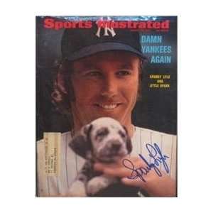  Sparky Lyle autographed Sports Illustrated Magazine (New 