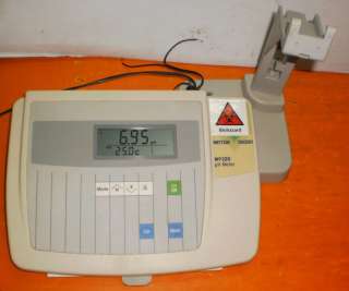 METTLER TOLEDO MP220 PH BENCHTOP METER  