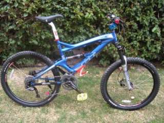 Awesome 2009GT Force 3 Mountain Bike Medium WITH RESERVE  