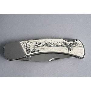   back pocket knife   scrimshaw engraved Barlow Designs 