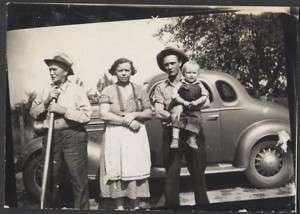 Car Photo Country Folks w/ 1936 Chevrolet Chevy 630721  