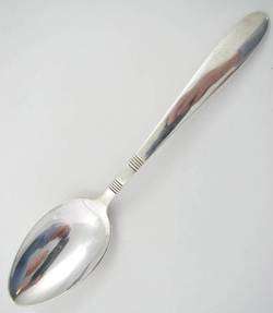 International Rogers Zephyr Silverplate Oval Soup Spoon  