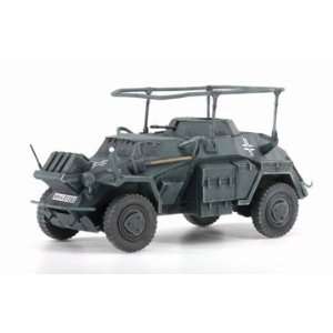   (Blitzkrieg 1940) Assembled Diecast Military Model: Toys & Games