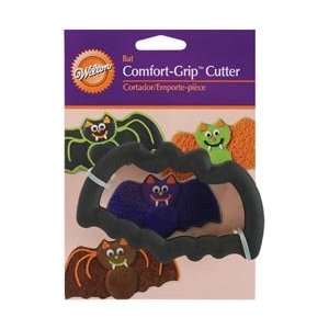  Wilton Comfort Grip Cookie Cutter 4 Bat; 4 Items/Order 