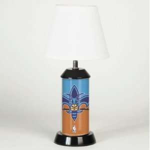NEW ORLEANS HORNETS OFFICIAL LOGO 17 TABLE LAMP:  Sports 