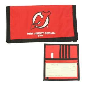  New Jersey Devils Checkbook Cover / ID Holder: Sports 