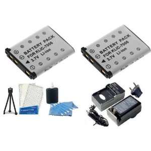 Battery and Charger kit includes Kodak Klic 7004 Replacement Battery 