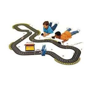    1:32 Scale Professional Style Electric Race Set: Toys & Games