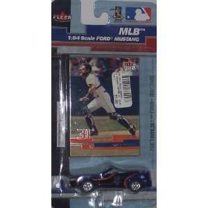  York Mets Mike Piazza 2003 MLB Diecast Ford Mustang Convertible Car 
