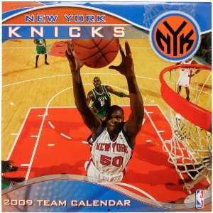   New York Knicks 2009 12 x 12 Team Wall Calendar: Sports & Outdoors