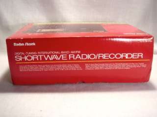 Radio Shack DX 392 PLL All Band Receiver with Cassette Recorder   New 