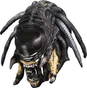 Officially licensed Alien vs Predator Deluxe Collector Mask.
