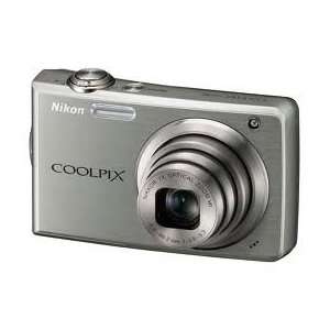  Nikon Coolpix S620 12.2MP Camera (Silver)