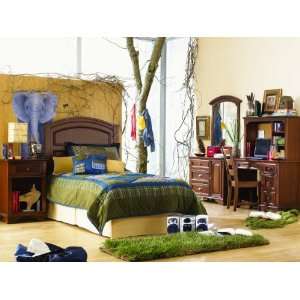   Lea Youth Furniture Deer Run Panel Bed Bedroom Set (Brown Cherry