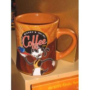   Relly Swell Classic Goofy Coffee Mug Cup:  Kitchen & Dining