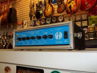SWR Electric Blue II Bass Amplifier   All Tube Pre   Pre Baby Blue w 