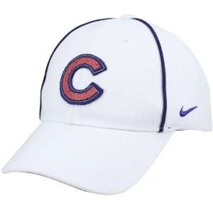 Nike Chicago Cubs White Updated Wool Classic Hat:  Sports 