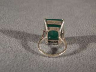   STERLING SILVER HUGE RECTANGLE OPAQUE EMERALD 3/4  FANCY RING 9