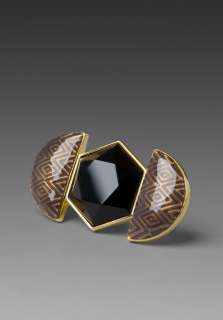 HOUSE OF HARLOW Resin Hexagon Ring in Gold/Black  