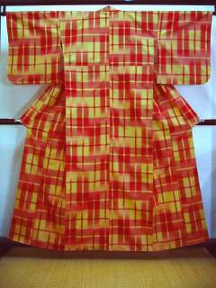 Mint A203T Vintage Japanese Kimono/HAORI Ensemble Yellow/Red Silk