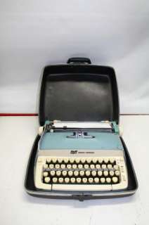 Vintage Smith Corona Galaxie Deluxe Typewriter Cosmetic Damage  