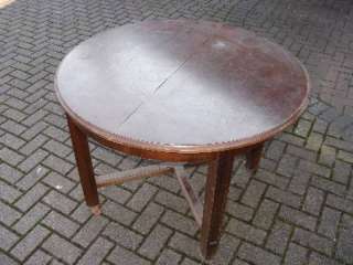 Antiker, runder Tisch aus Massivholz in Nordrhein Westfalen   Hünxe 