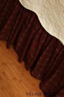 VINTAGE RUSSET RED AND TAN BROWN PLAID KING BEDSKIRT  