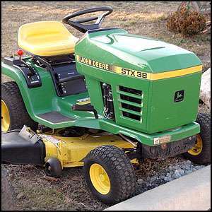 PICKUP ONLY • John Deere STX38 Garden Tractor Lawn Mower • 38 