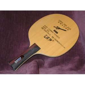   729 Friendship Table Tennis Ping Pong Carbon Blade