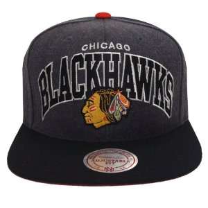   Blackhawks Retro Mitchell & Ness Block Snapback Cap Hat Charcoal Black