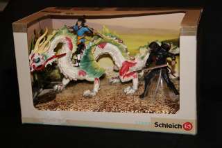 SCHLEICH Fantasy SPECIAL EDITION AURUUN WITH CHINESE DRAGON AND NINJA 