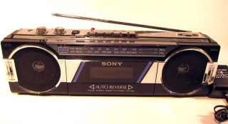 Vintage Sony CFS 900 AM FM Stereo Cassette Tape Player Boombox Radio 