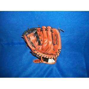  Wilson Baseball glove A2459 11 Inch